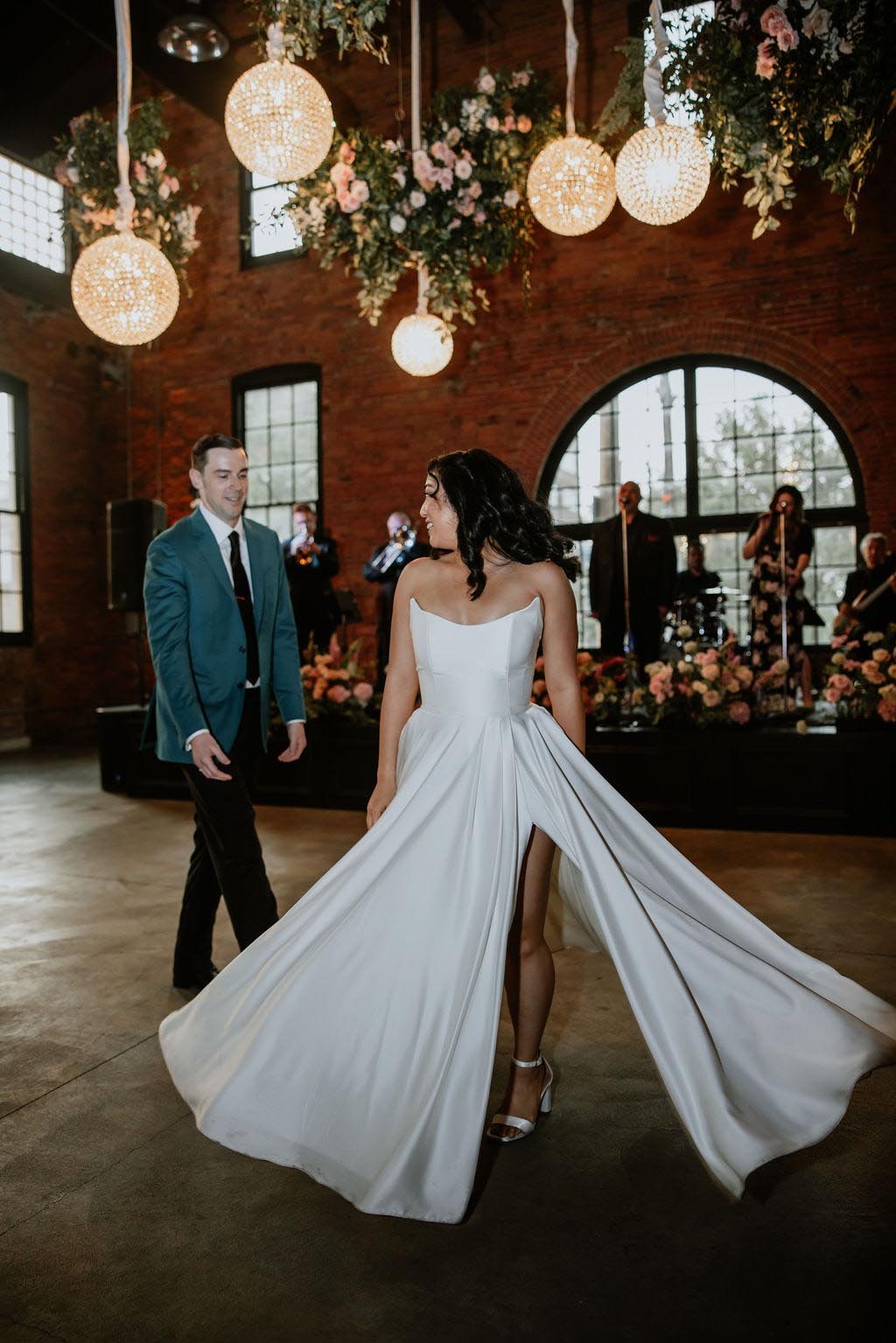 sse-industrial-venue-wedding-lighting-mia-john--178