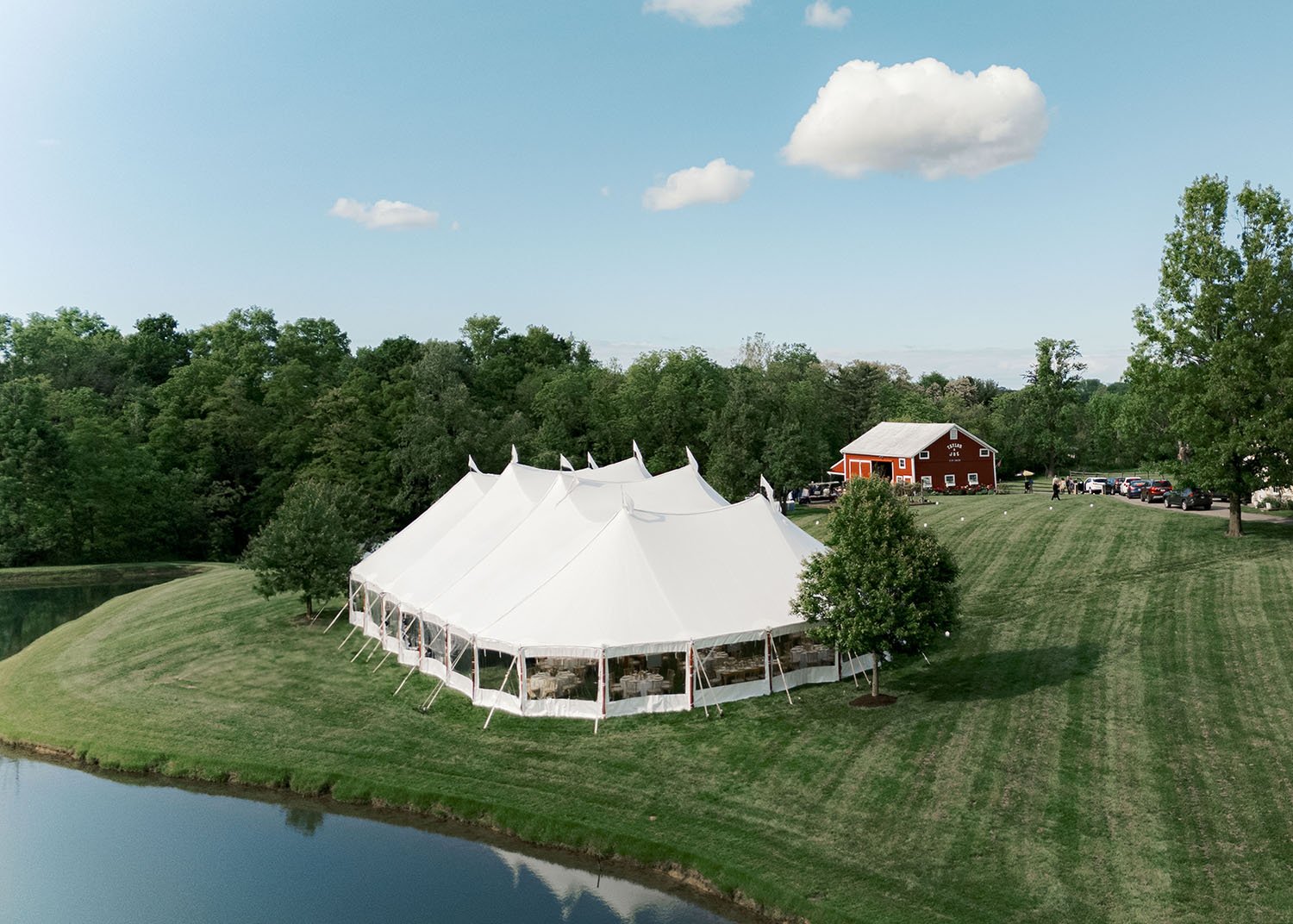 sse-tent-wedding-lighting-taylor-joe-08